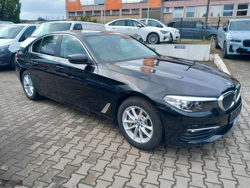 BMW 530 252HP/CARPLAY/AMBIENT/LED/KEYLESS/NAVI/443b, снимка 5 - Автомобили и джипове - 47979870