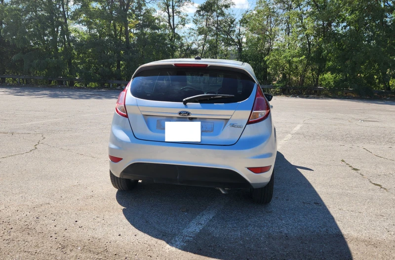 Ford Fiesta 1.6L 120kc, снимка 6 - Автомобили и джипове - 51781597