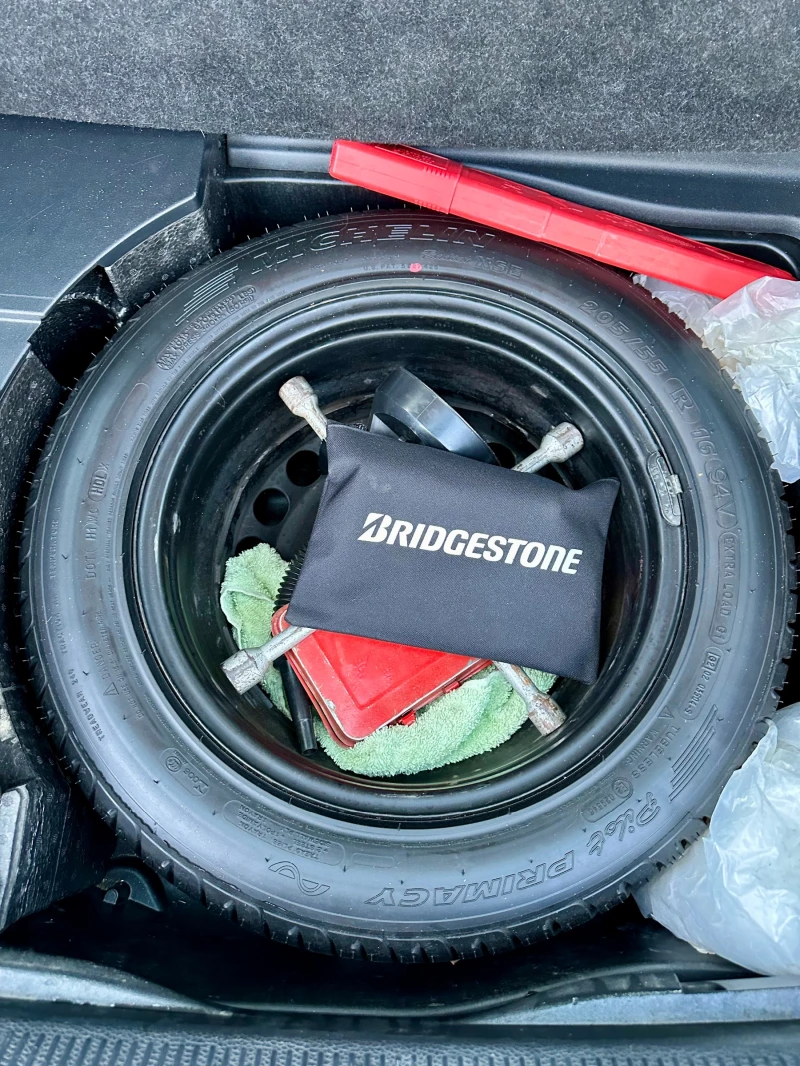 VW Passat Avant TSI, снимка 10 - Автомобили и джипове - 52545484