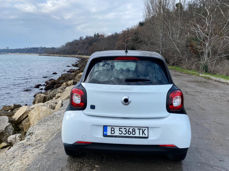 Smart Forfour, снимка 8 - Автомобили и джипове - 52922981