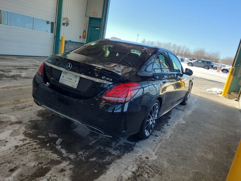 Mercedes-Benz C 43 AMG BURMESTER / PANO / RED INT / CARFAX, снимка 3 - Автомобили и джипове - 53341462