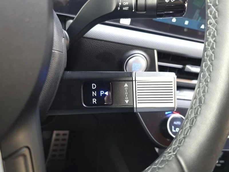 Hyundai Sonata 2.0 Automatic, снимка 12 - Автомобили и джипове - 55658617
