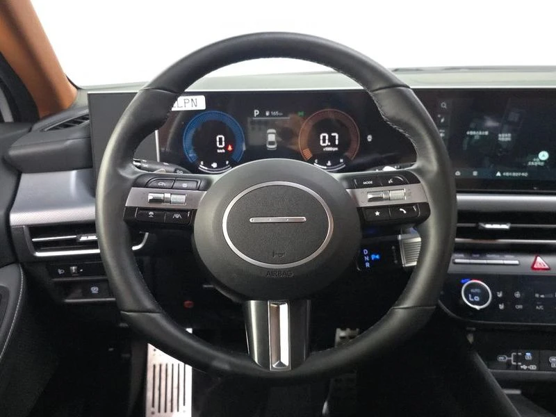 Hyundai Sonata 2.0 Automatic, снимка 9 - Автомобили и джипове - 55658617