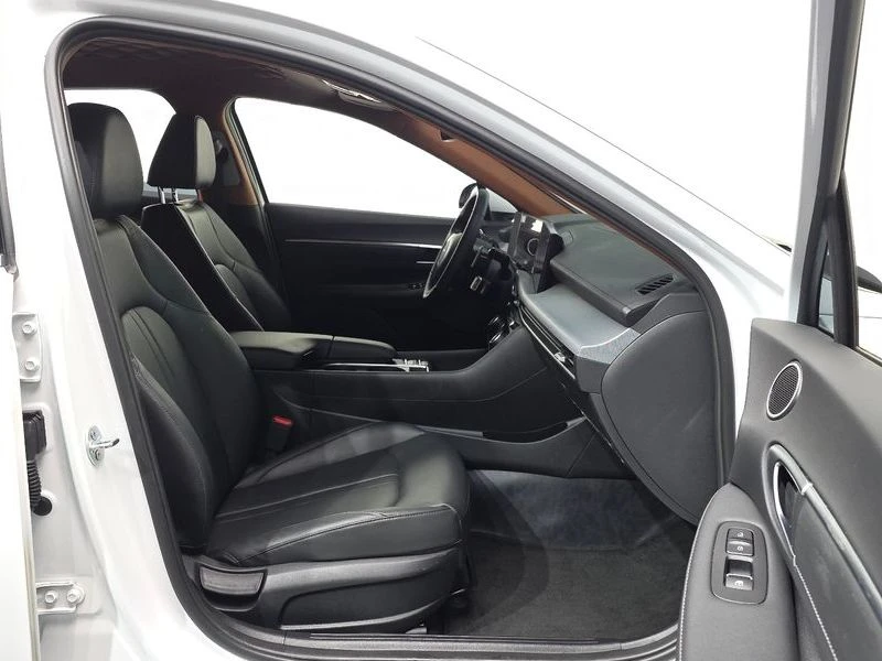 Hyundai Sonata 2.0 Automatic, снимка 7 - Автомобили и джипове - 55658617