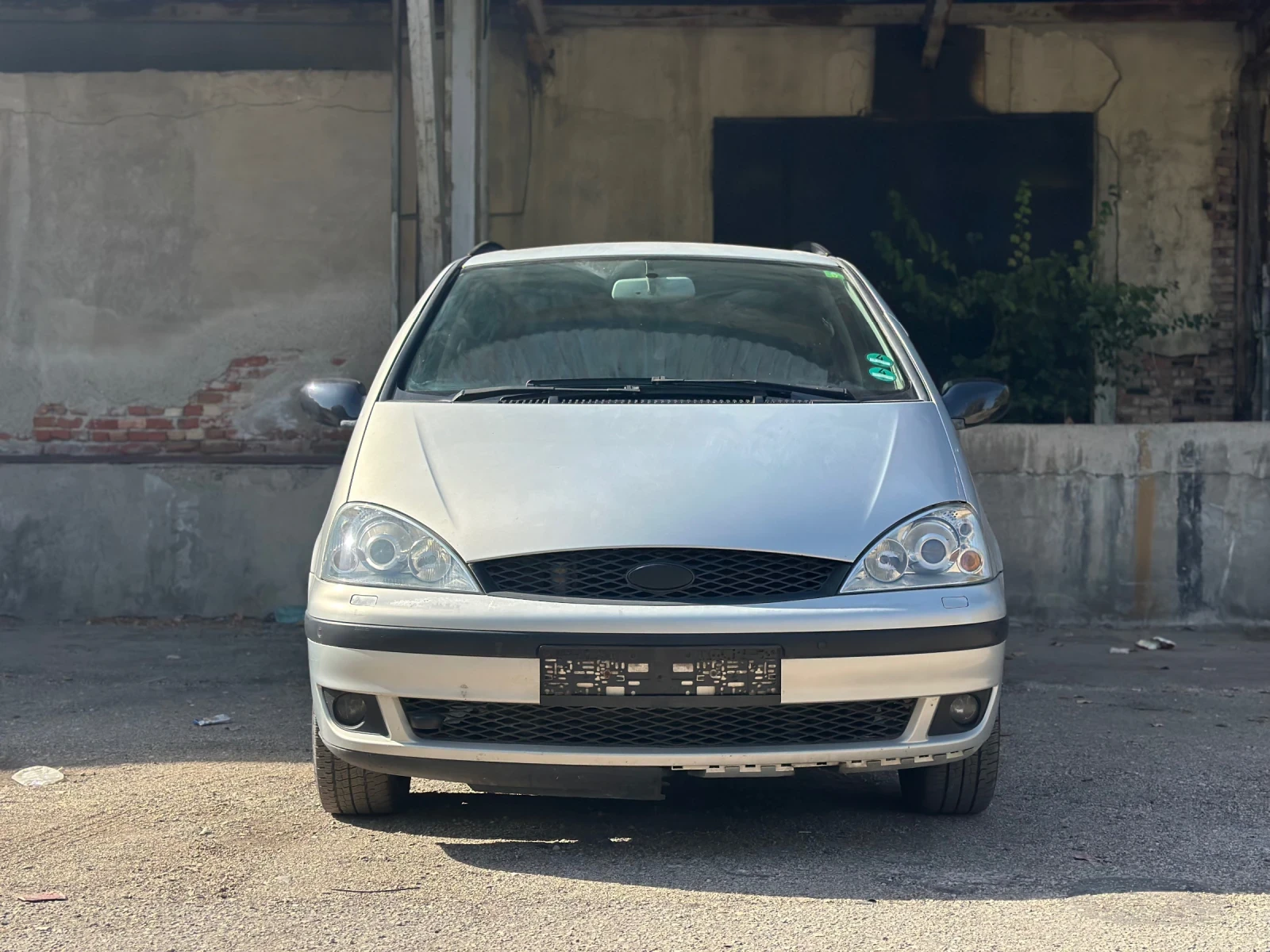 Ford Galaxy 1.9 131 к.с - изображение 2