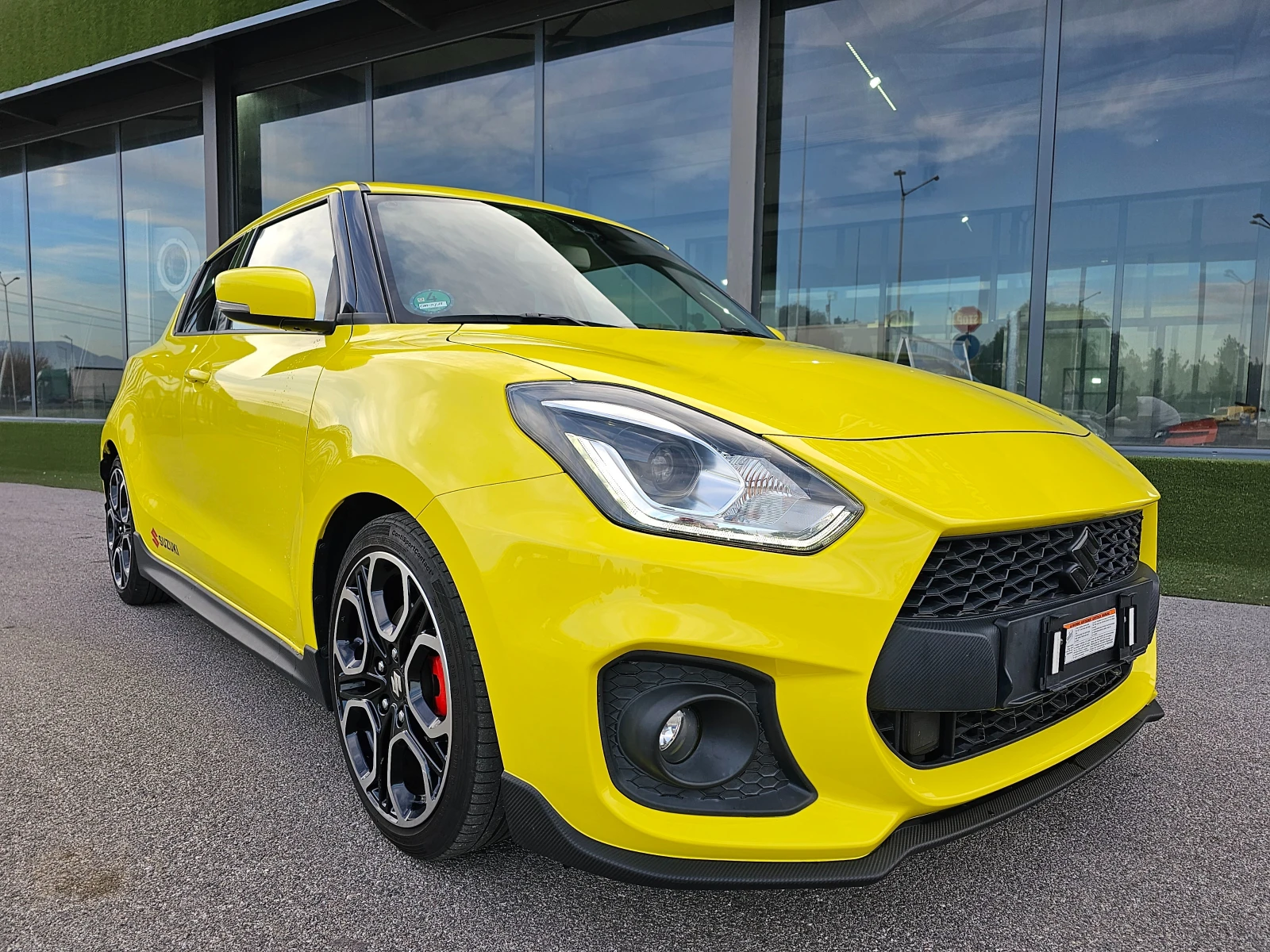 Suzuki Swift BOOSTERJET Sport* Kamera* Euro6d - изображение 4