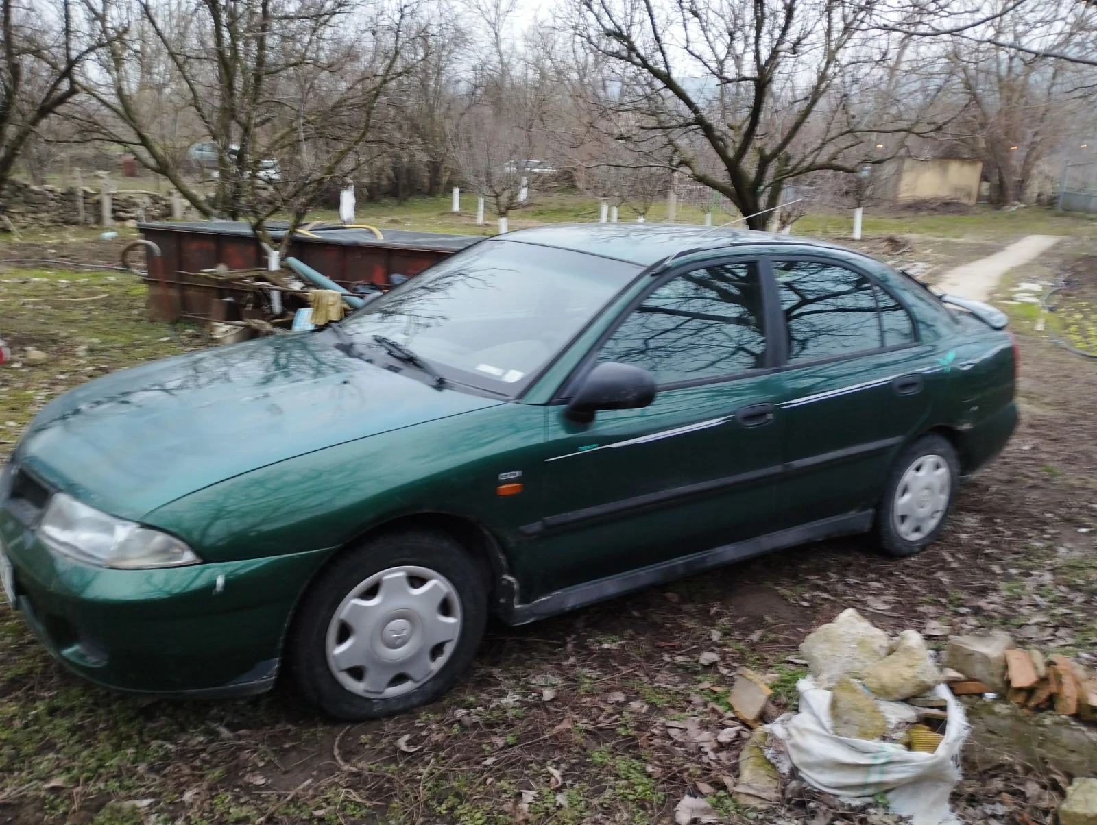 Mitsubishi Carisma  - изображение 6