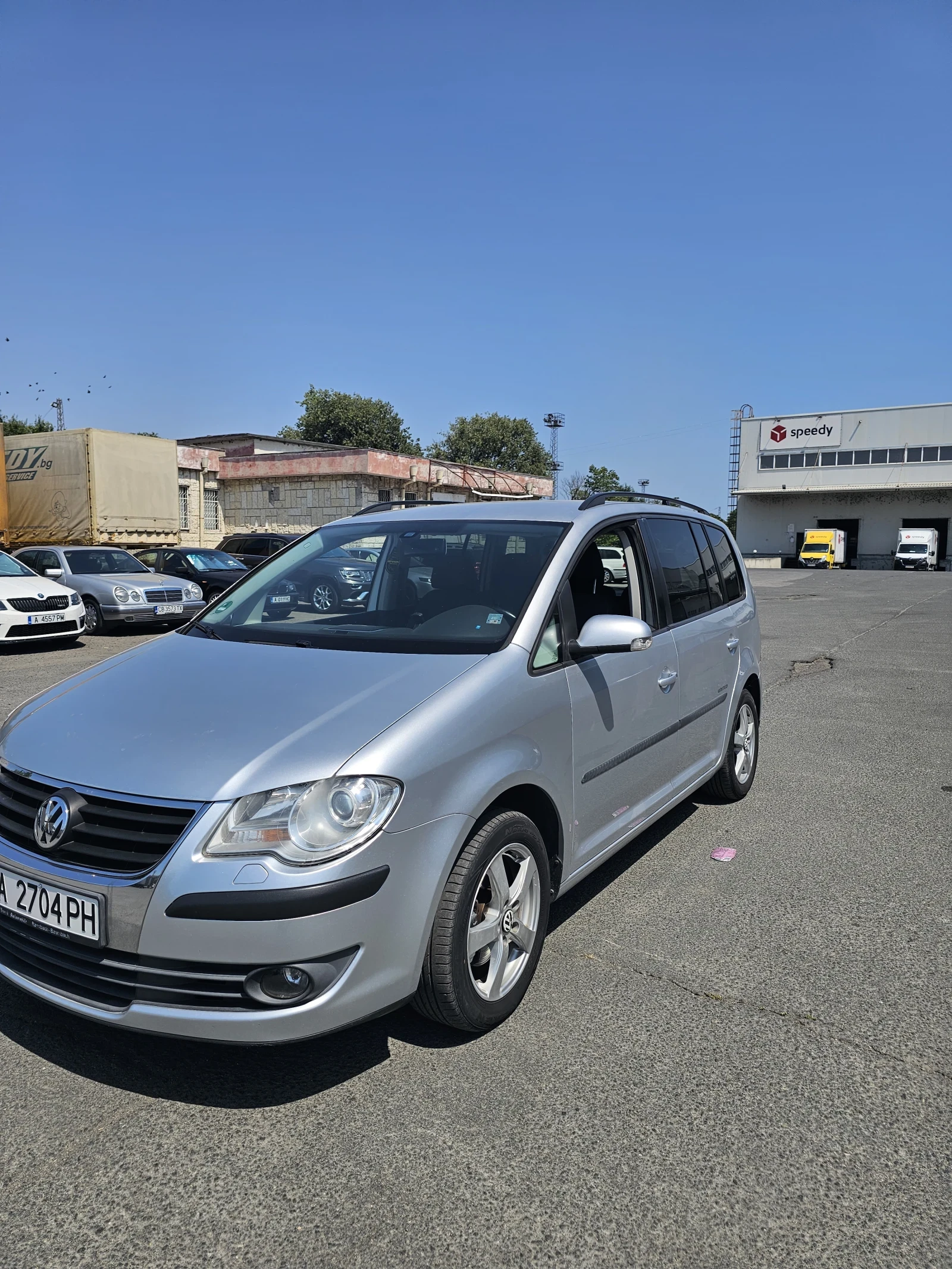 VW Touran 2.0 TDI 140 HP - изображение 2