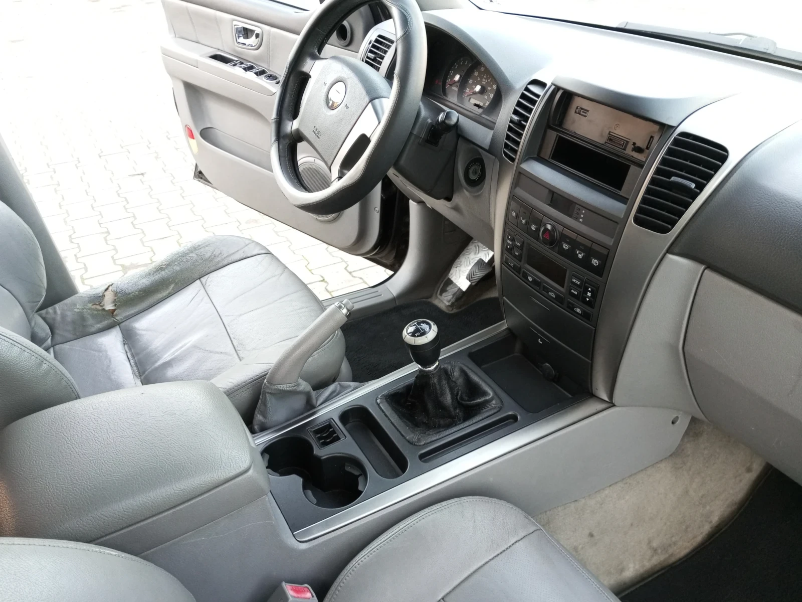 Kia Sorento 2.5CDI - изображение 6