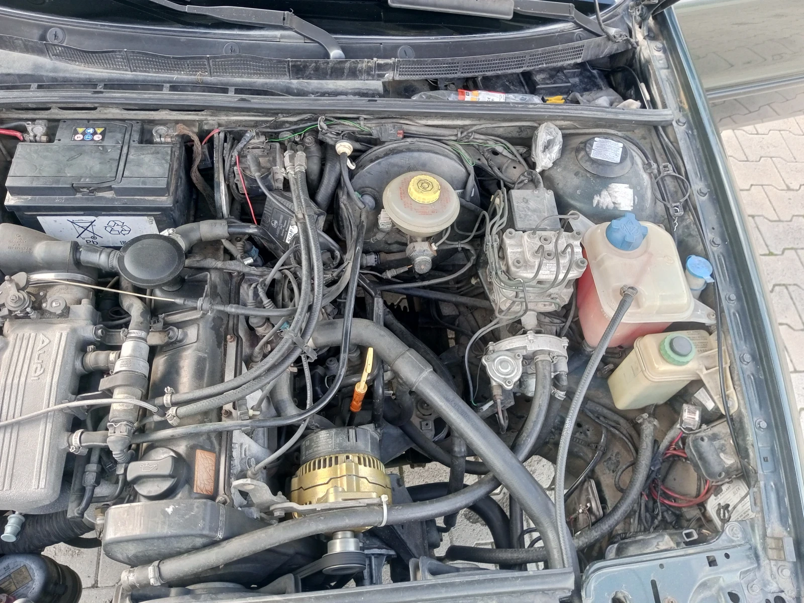 Audi 80 B4 Avant 2.0E - изображение 6
