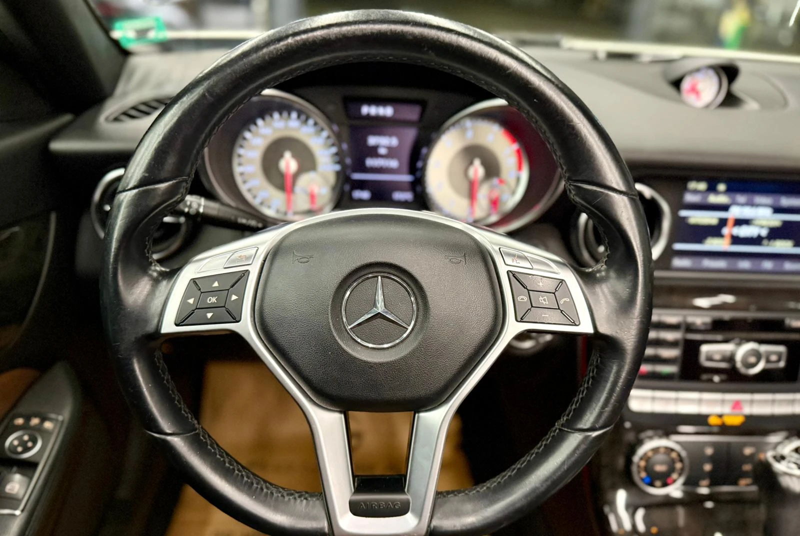 Mercedes-Benz SLK 200 AMG* * AirScarf*  | Mobile.bg   11