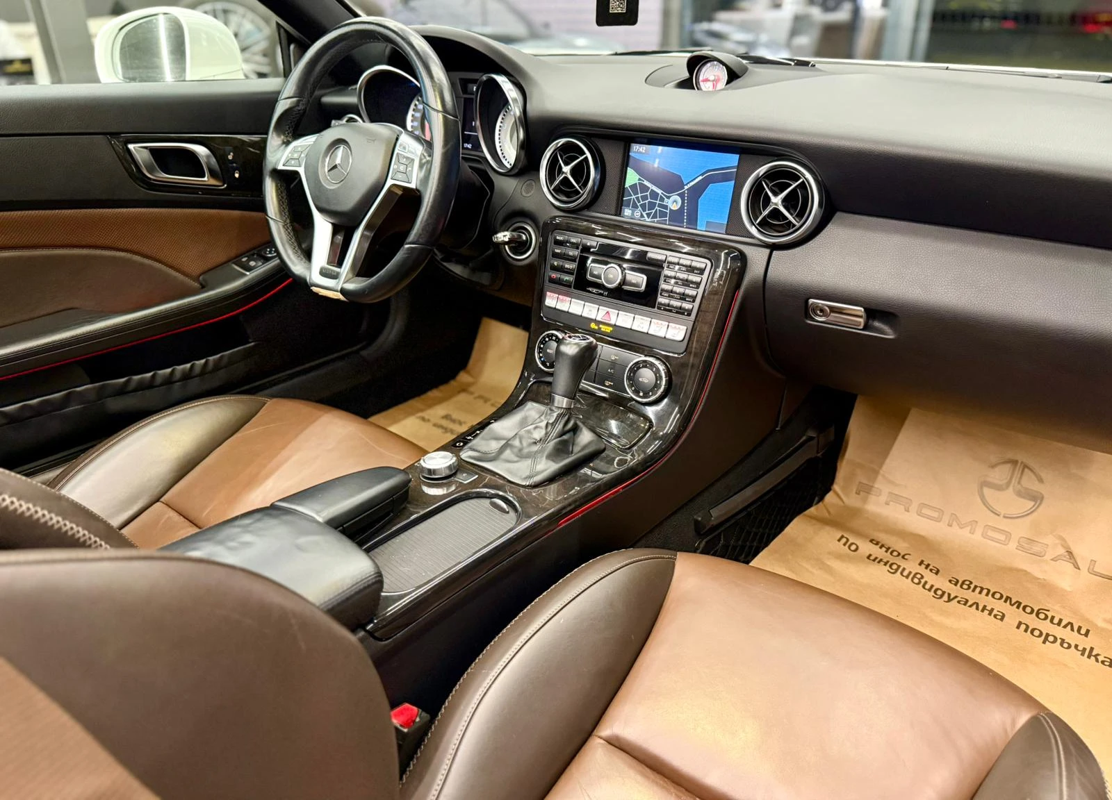 Mercedes-Benz SLK 200 AMG* Подгрев* AirScarf* Лизинг - изображение 10