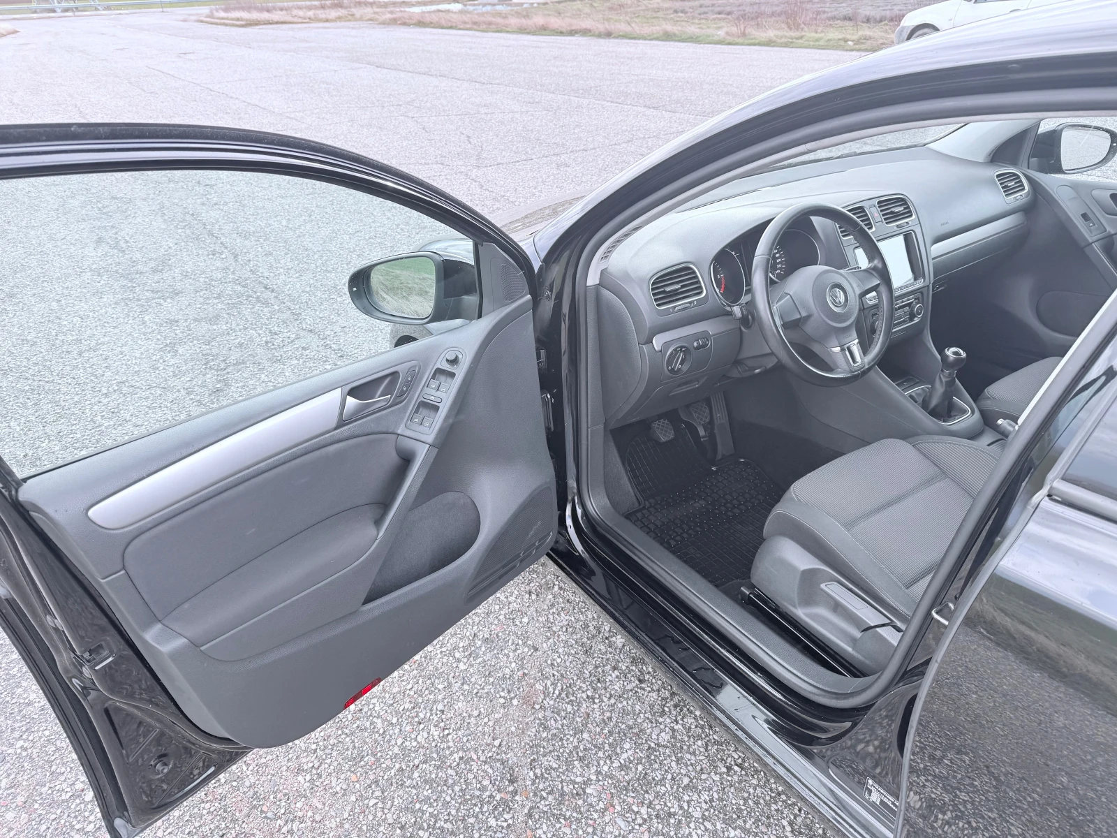 VW Golf 1.6TDI* 90кс*  - изображение 7