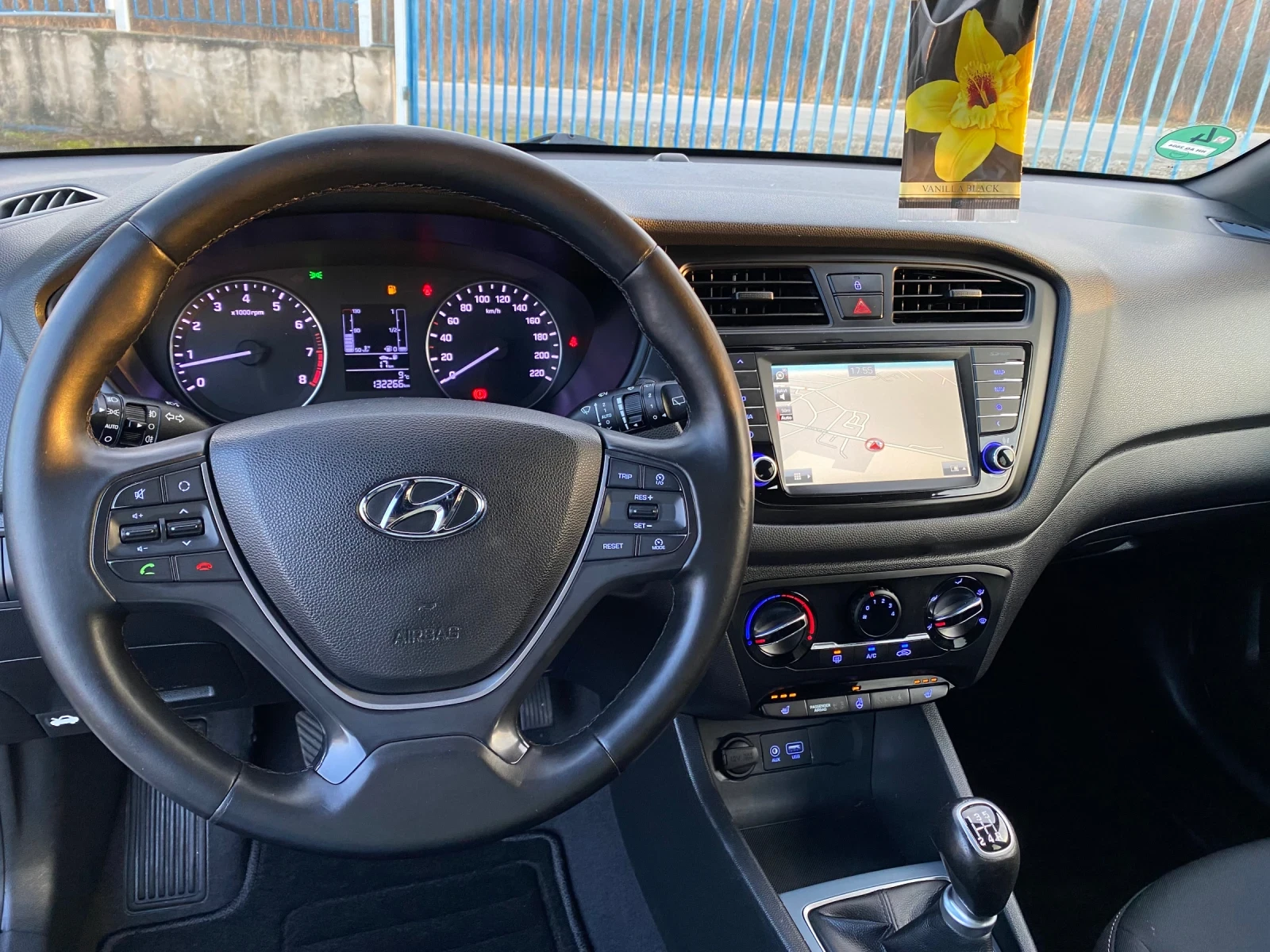 Hyundai I20 1.25 Navi, Camera, Intro Edition - изображение 10