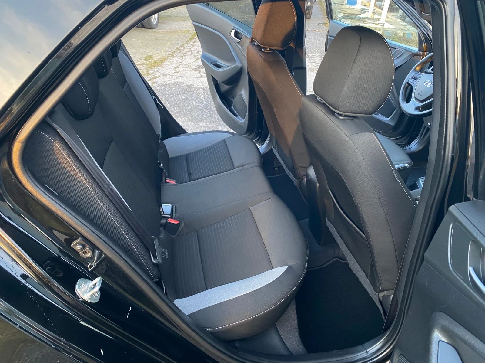 Hyundai I20 1.25 Navi, Camera, Intro Edition - изображение 9