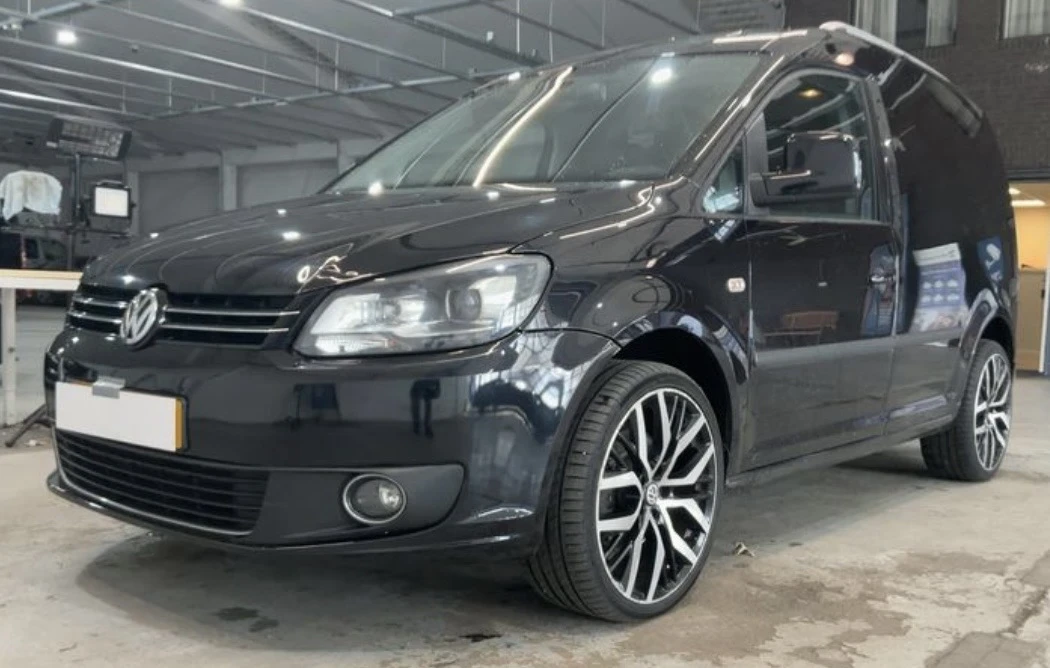 VW Caddy DSG 2.0 TDI ОЧАКВАН ВНОС, снимка 4 - Автомобили и джипове - 54009041