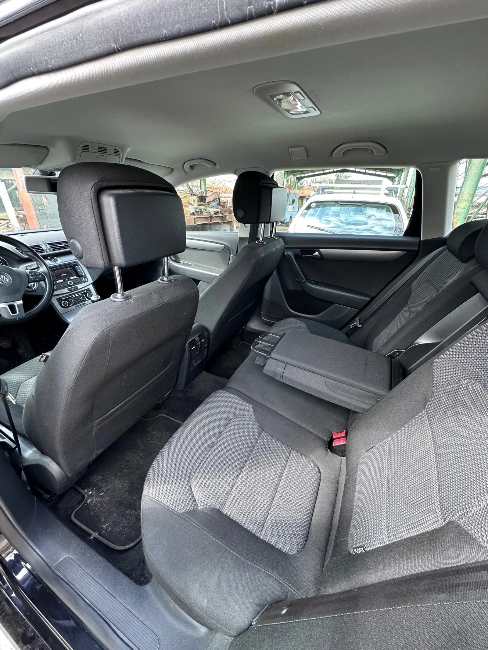 VW Passat, снимка 5 - Автомобили и джипове - 54082211