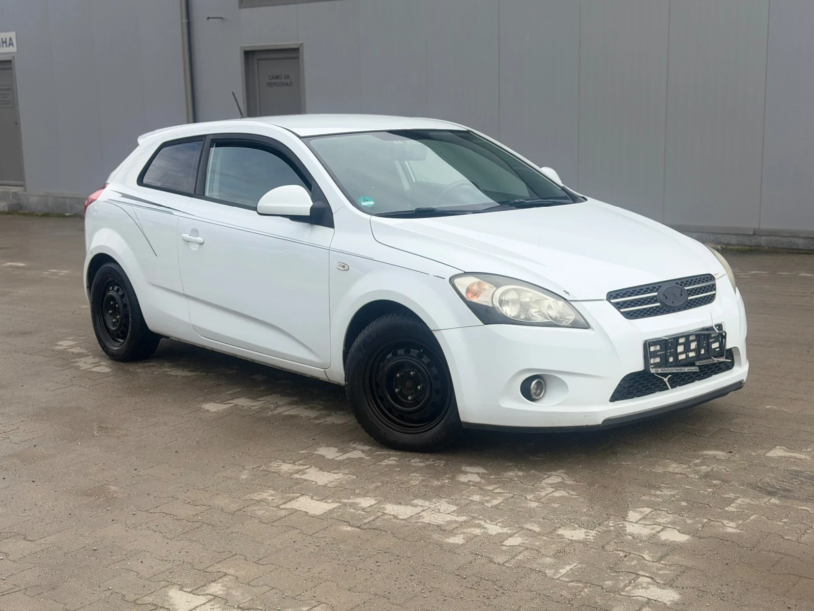 Kia Ceed GT-LINE / Автоматик / Навигация / Единствена