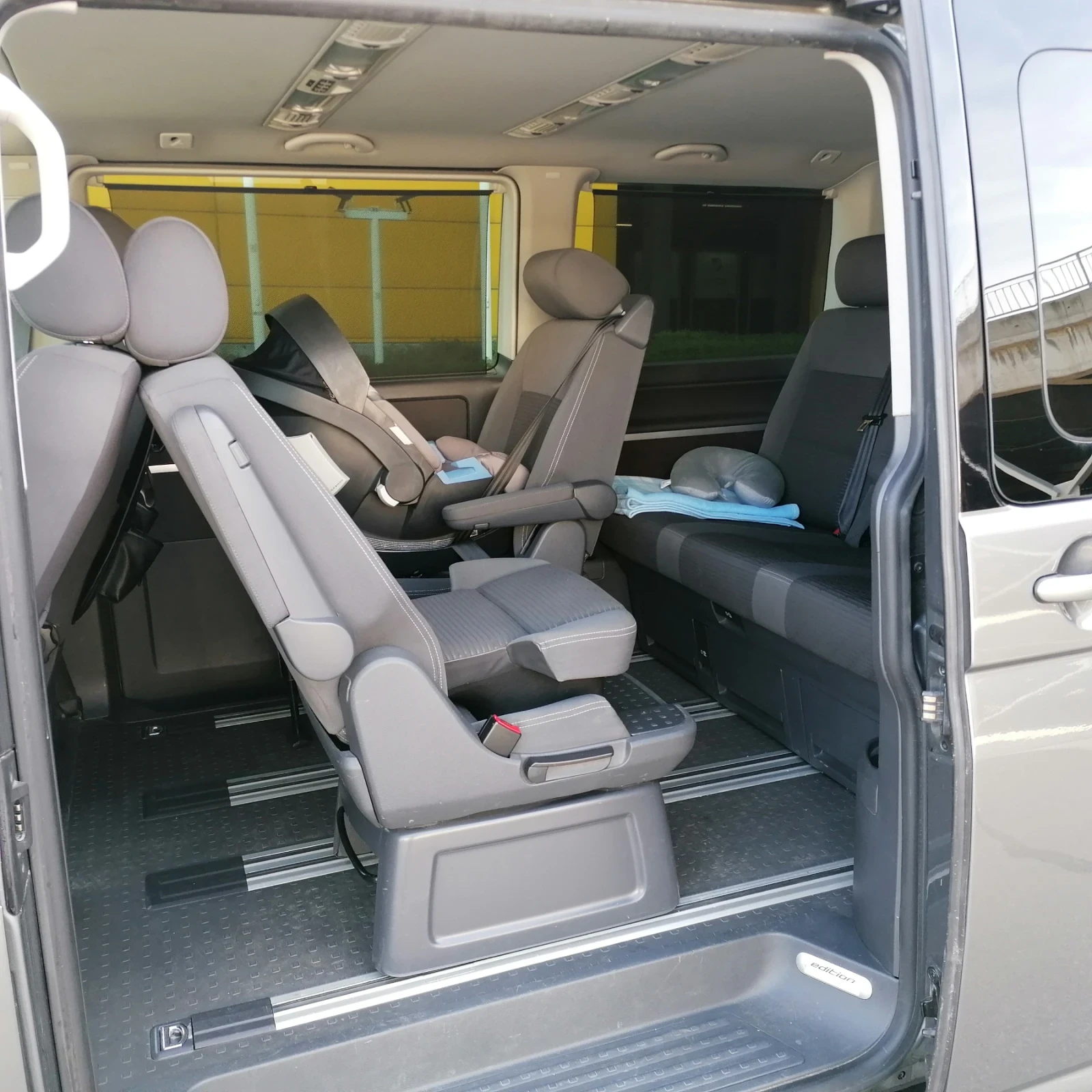 VW Multivan, снимка 6 - Автомобили и джипове - 54301507