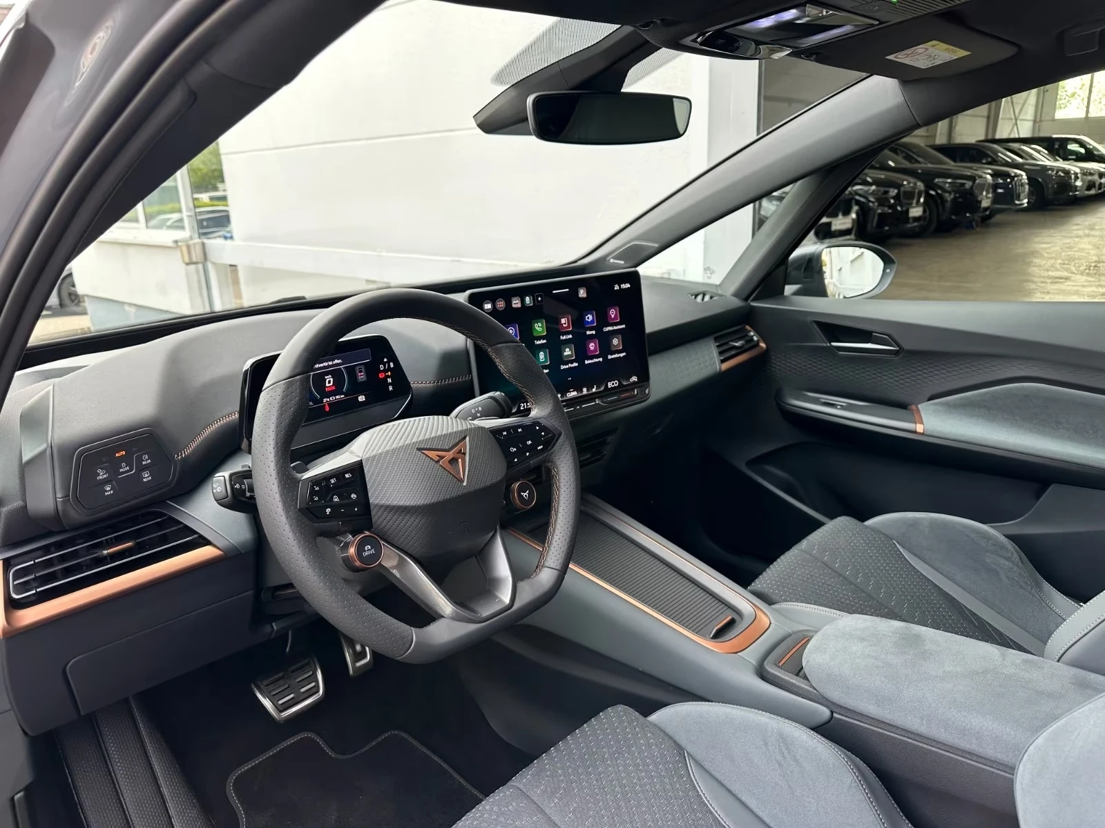 Cupra Born VZ 84kWh LED 360-CAMERA HEAD UP, снимка 13 - Автомобили и джипове - 54346487