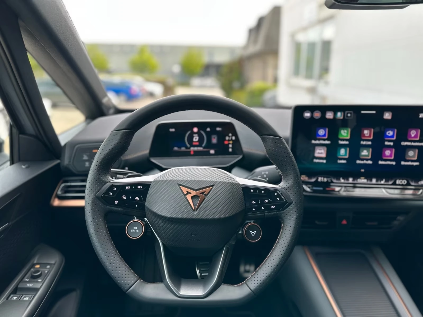 Cupra Born VZ 84kWh LED 360-CAMERA HEAD UP, снимка 12 - Автомобили и джипове - 54346487