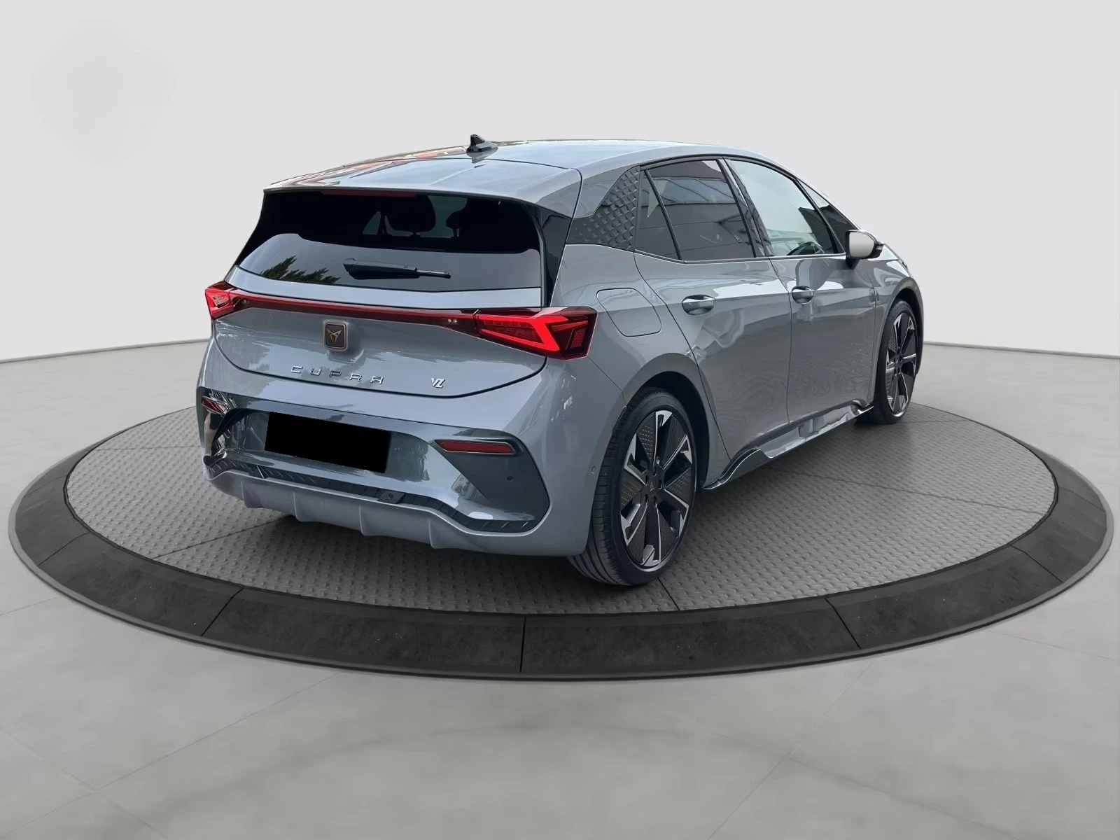 Cupra Born VZ 84kWh LED 360-CAMERA HEAD UP, снимка 3 - Автомобили и джипове - 54346487