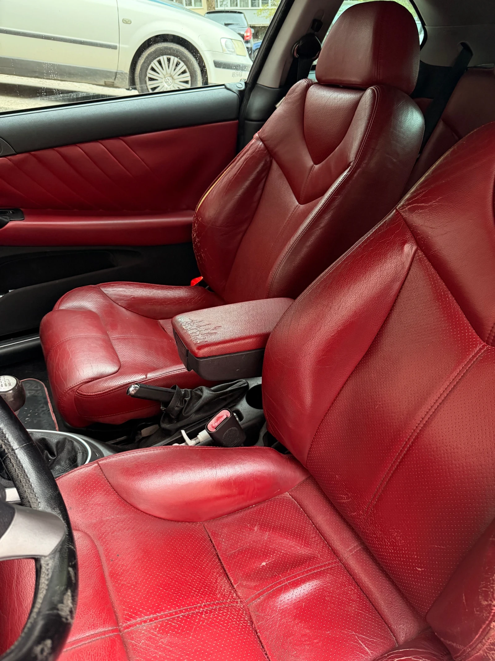Alfa Romeo Gt, снимка 9 - Автомобили и джипове - 54486675