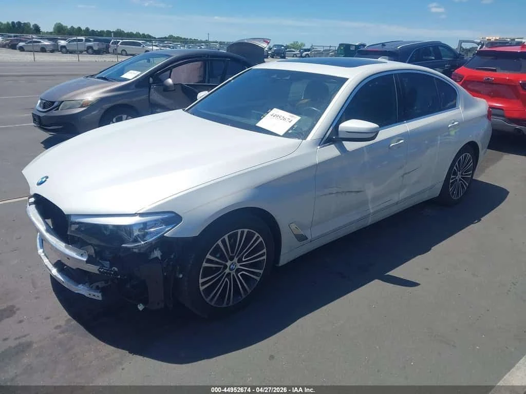 BMW 540 XDRIVE/CARFAX/КЛИП/ЧАСТИТЕ В ОБЯВАТА/ФИНАНСИРАНЕ, снимка 2 - Автомобили и джипове - 54550088