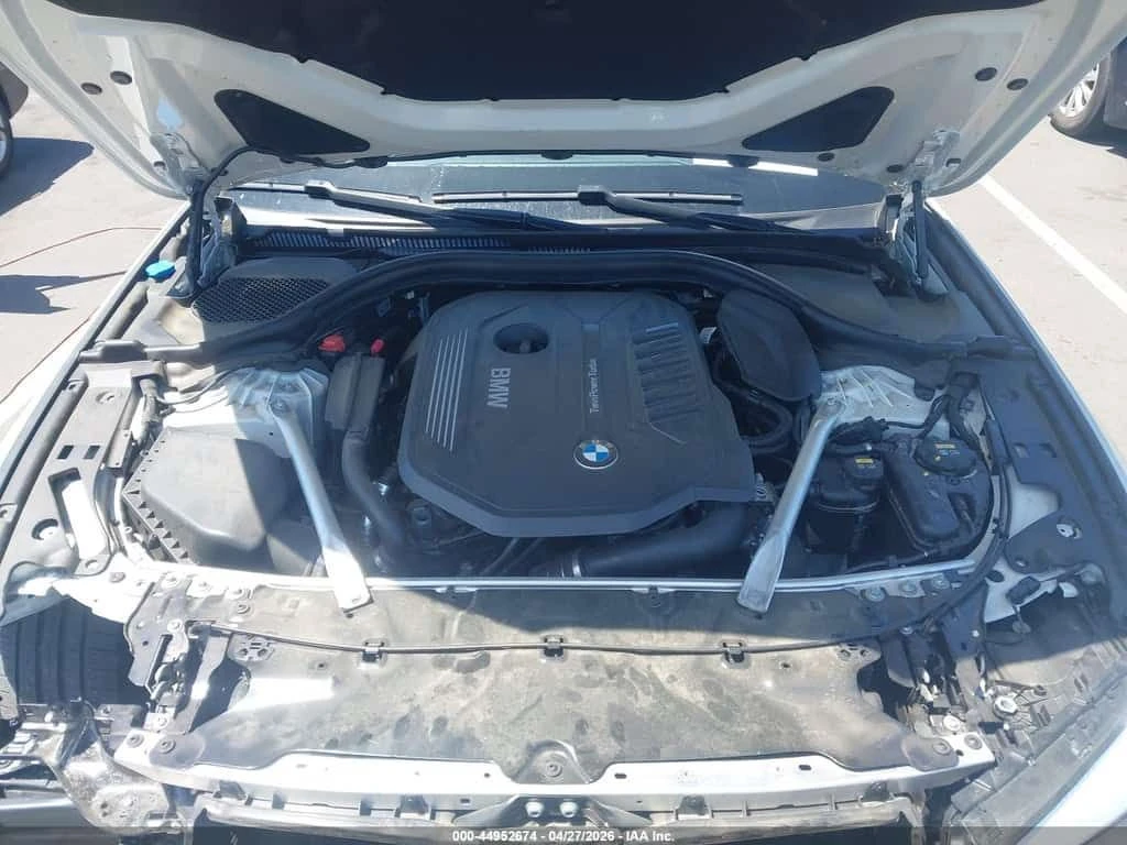 BMW 540 XDRIVE/CARFAX/КЛИП/ЧАСТИТЕ В ОБЯВАТА/ФИНАНСИРАНЕ, снимка 10 - Автомобили и джипове - 54550088