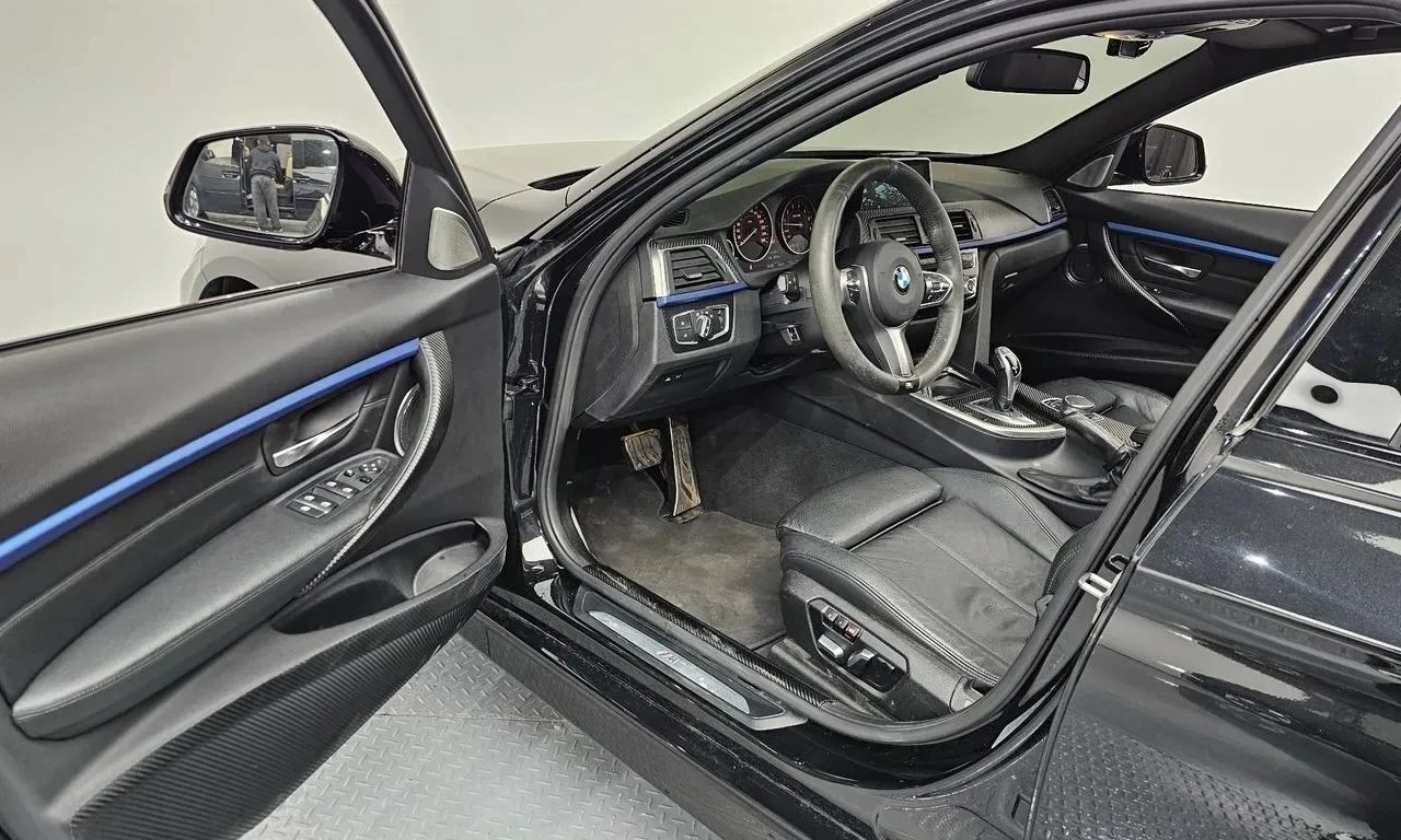 BMW 330 330i M sport HeadUp/ Disi/ подгрев* , снимка 7 - Автомобили и джипове - 54944983