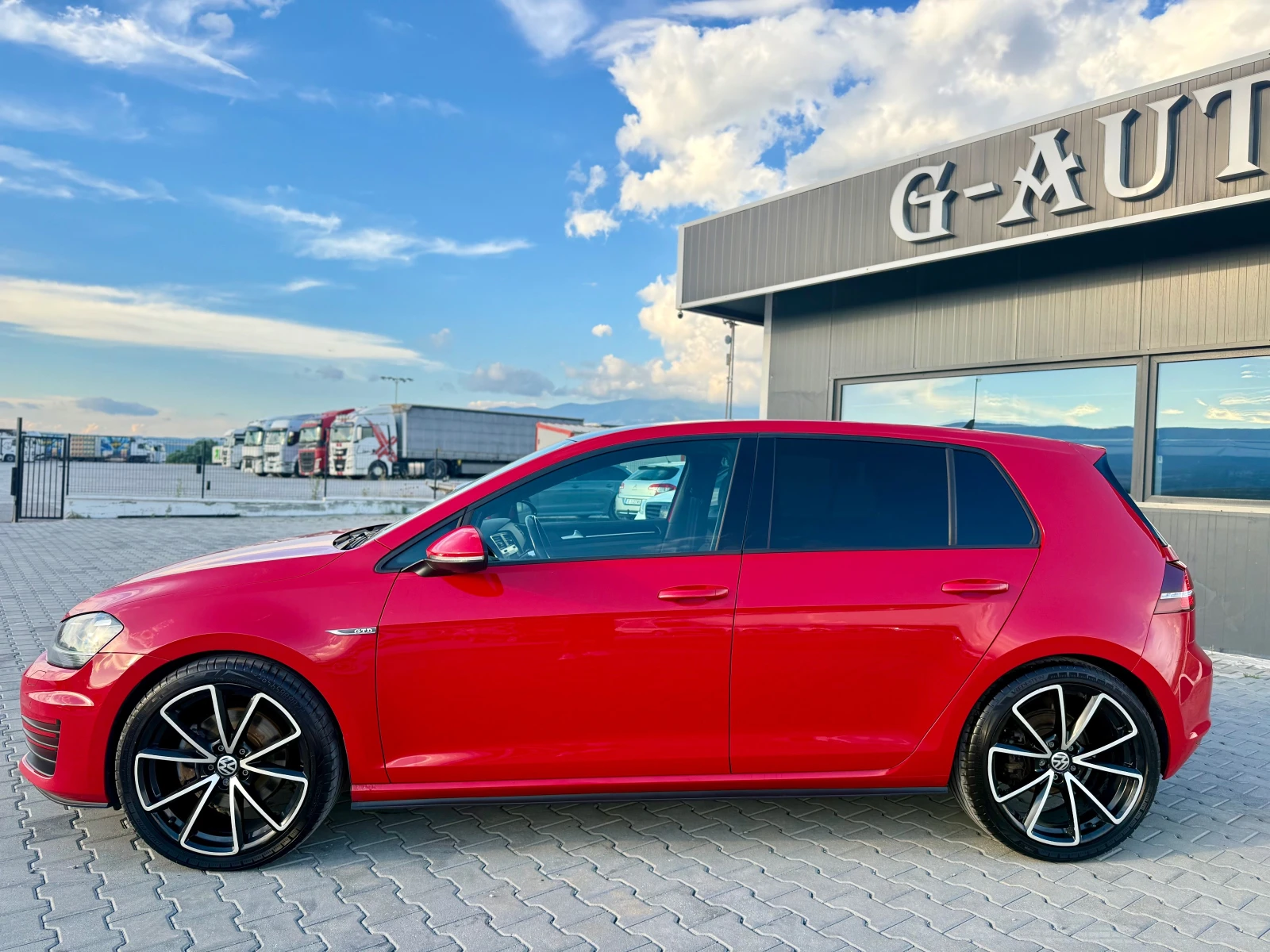 VW Golf GTD TOP !!! COБСТВЕН ЛИЗИНГ !!!, снимка 8 - Автомобили и джипове - 55044935