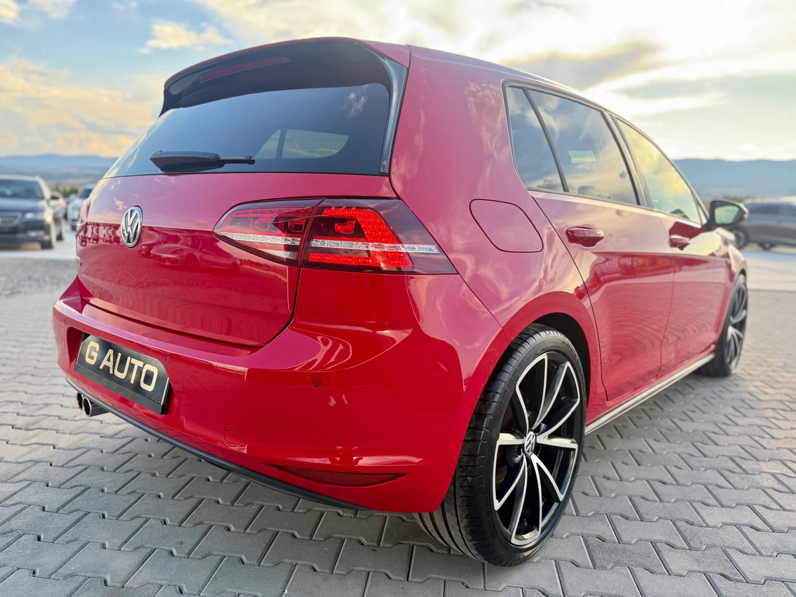VW Golf GTD TOP !!! COБСТВЕН ЛИЗИНГ !!!, снимка 5 - Автомобили и джипове - 55044935