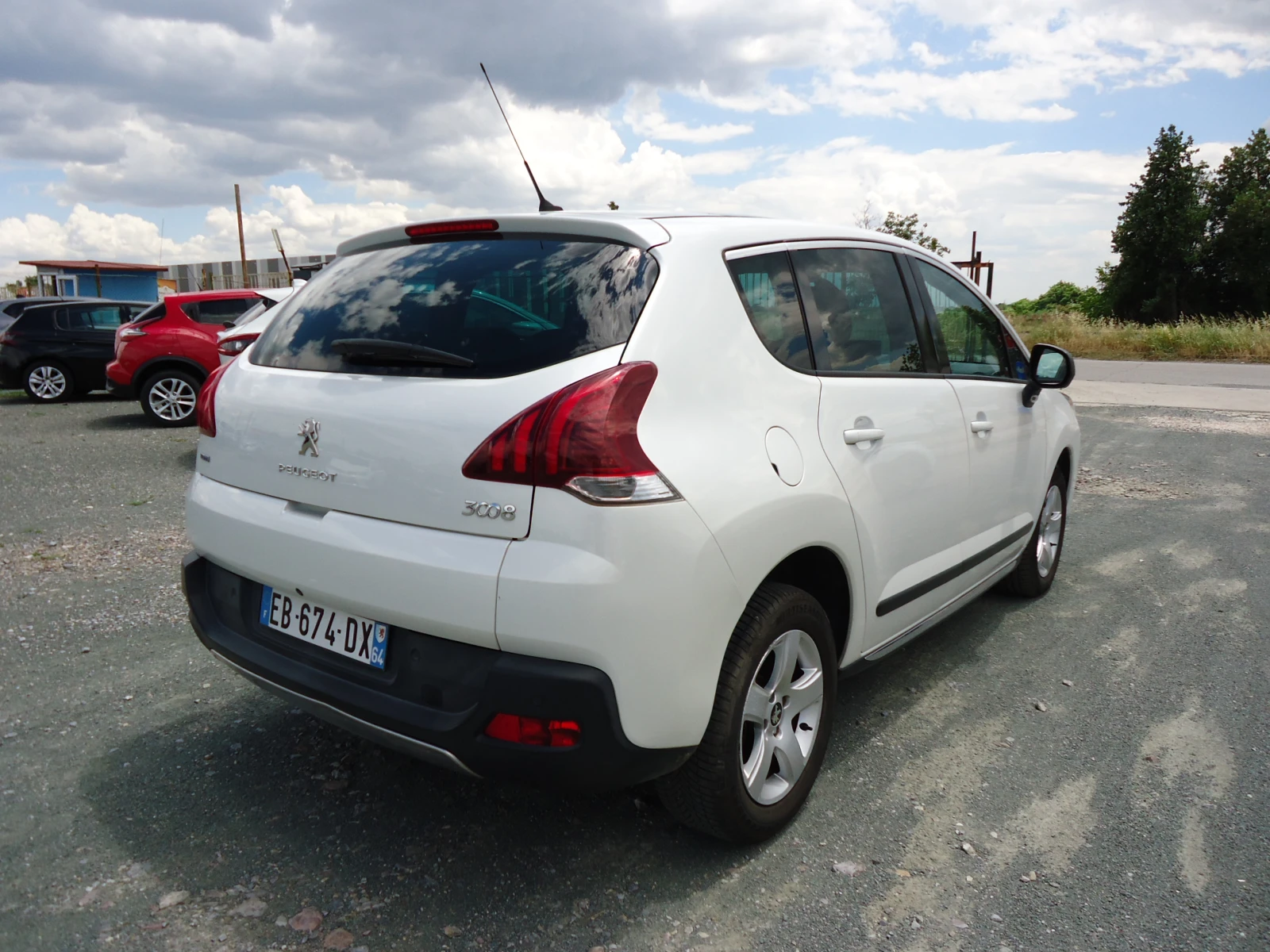 Peugeot 3008 2.0 BlueHDI Навигация Камера, снимка 2 - Автомобили и джипове - 55263026