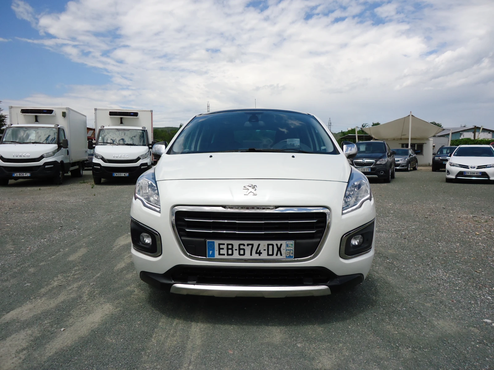 Peugeot 3008 2.0 BlueHDI Навигация Камера, снимка 5 - Автомобили и джипове - 55263026