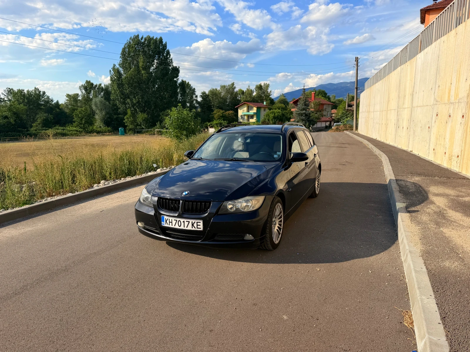 BMW 320