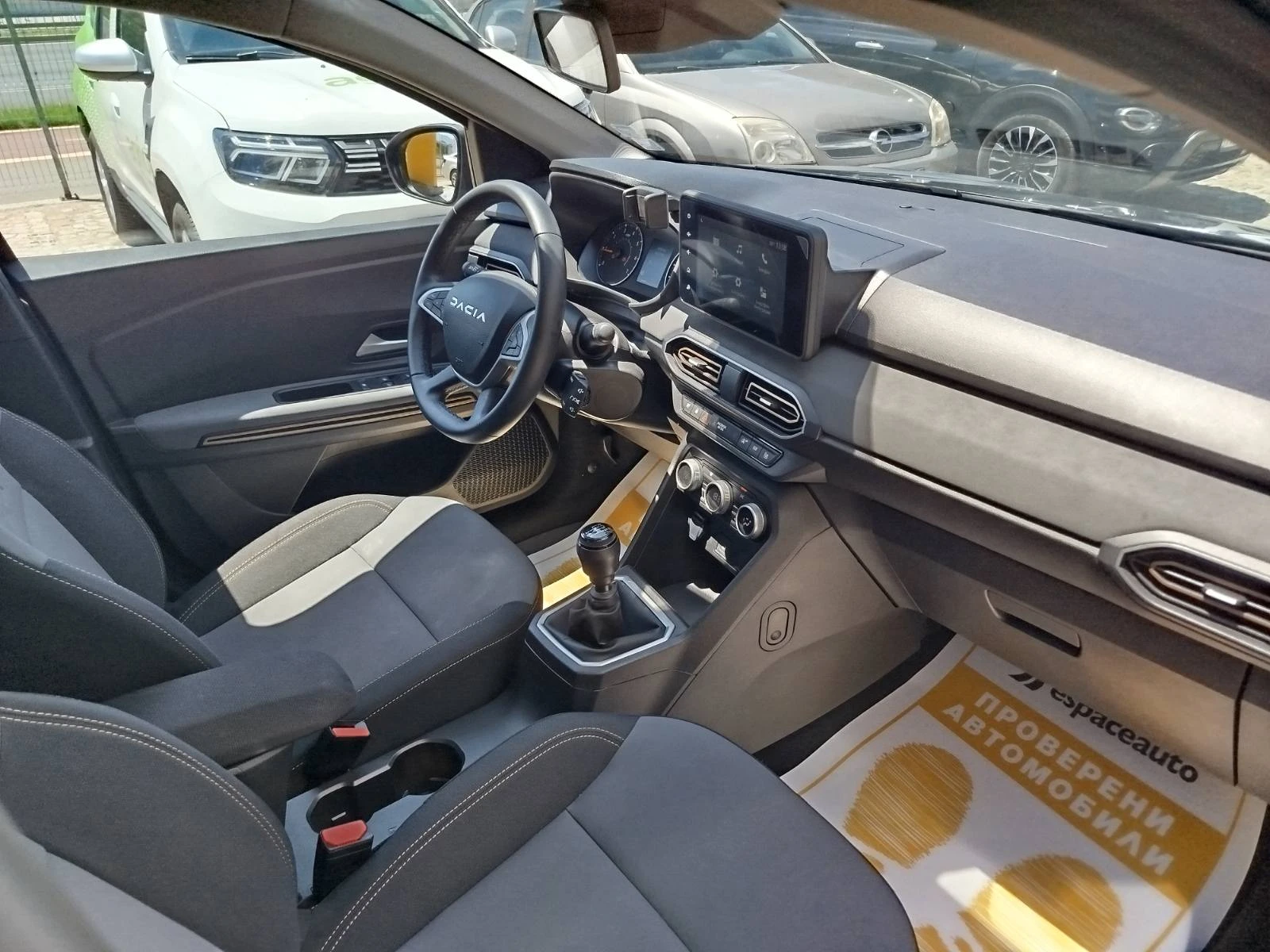 Dacia Sandero Stepway 1.0/ 100 к.с. LPG, снимка 12 - Автомобили и джипове - 55309160