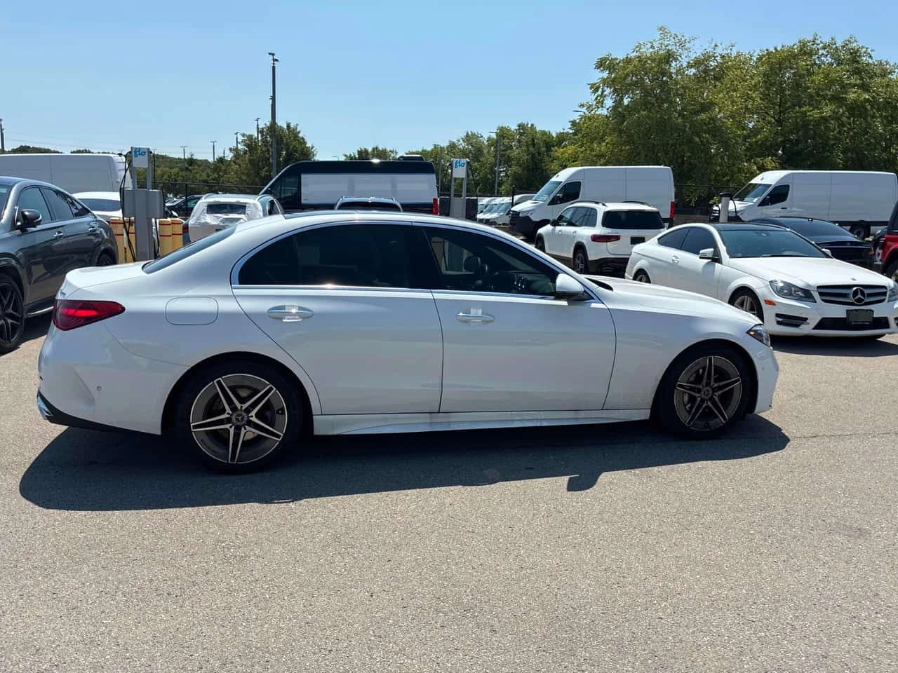 Mercedes-Benz C 300 АМГ ПАКЕТ/КЛИП/ОТ ПРЕДСТАВИТЕЛСТВО, снимка 3 - Автомобили и джипове - 55566229
