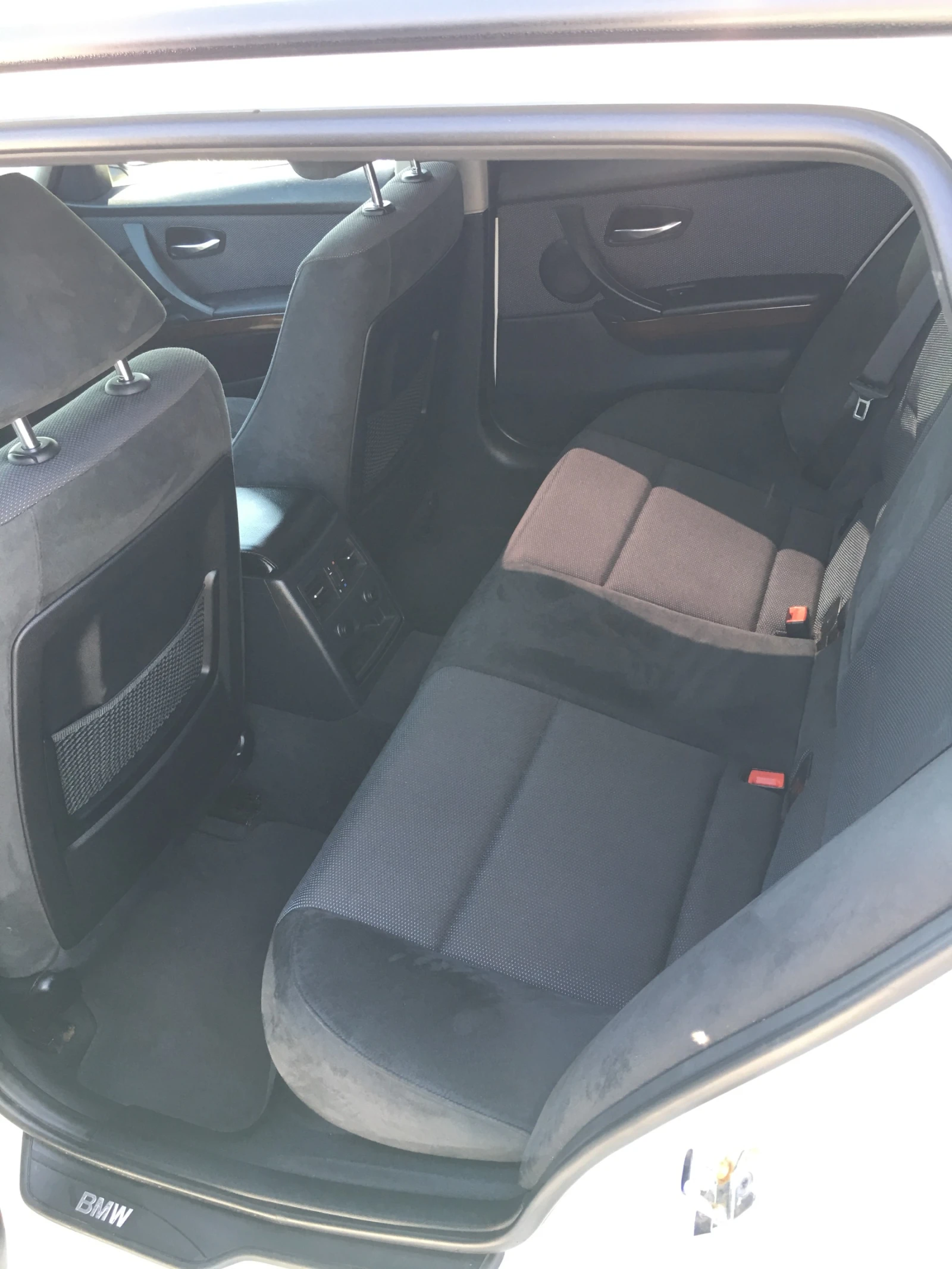 BMW 325 Xi, снимка 6 - Автомобили и джипове - 55636388