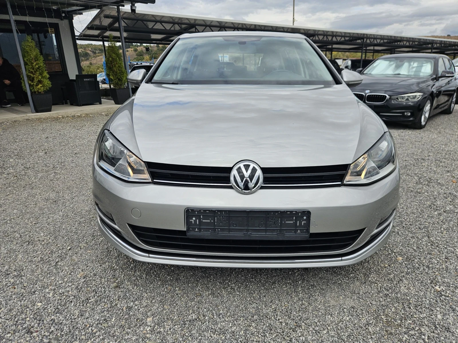 VW Golf 1.6 TDI  HIGHLINE , снимка 2 - Автомобили и джипове - 56615352