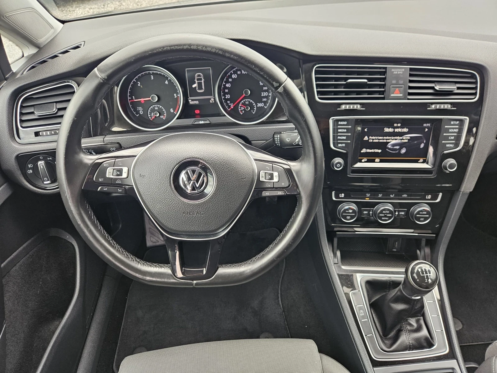 VW Golf 1.6 TDI  HIGHLINE , снимка 11 - Автомобили и джипове - 56615352