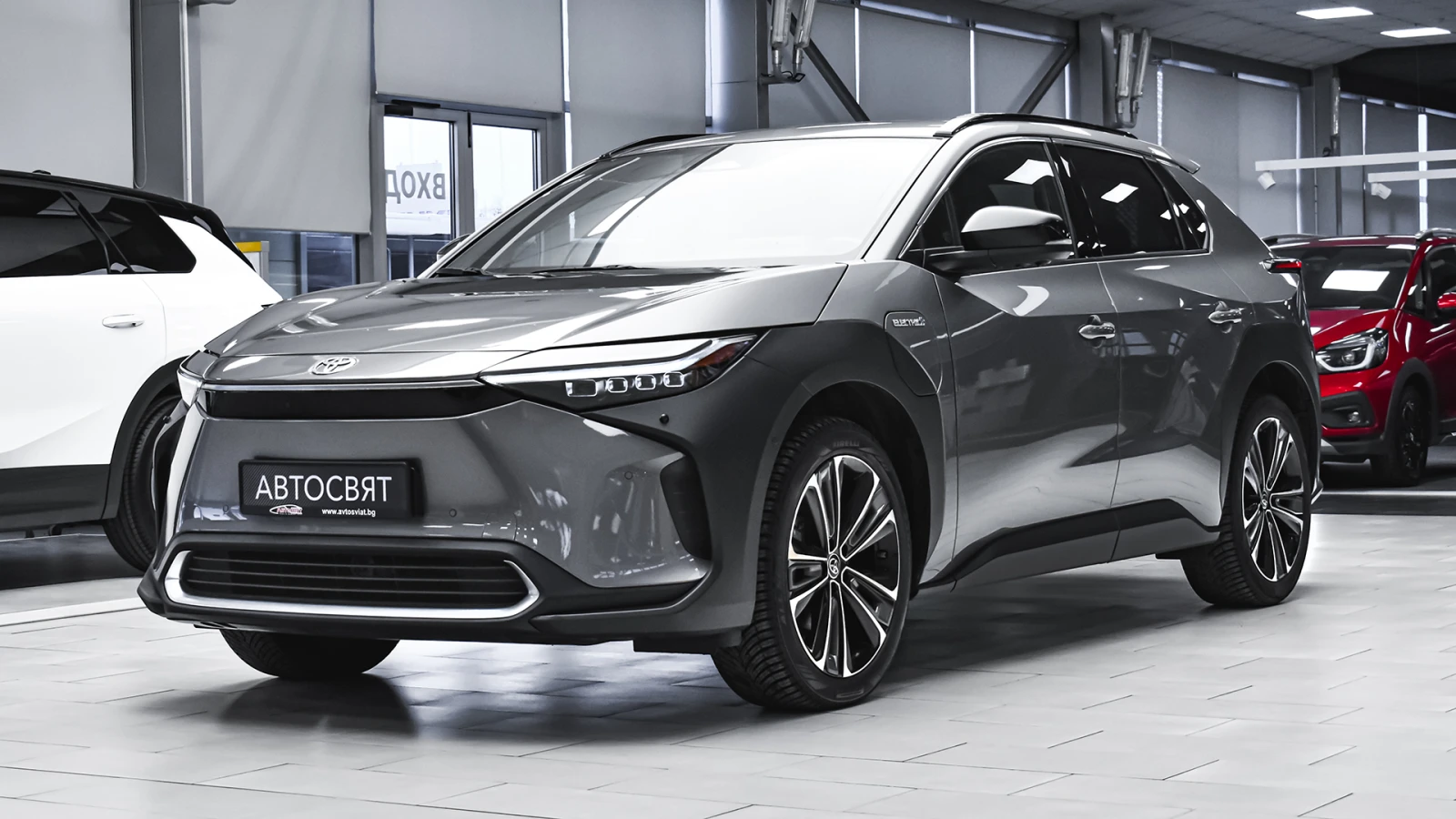 Toyota bZ4X Executive 71.4 kWh BEV, снимка 4 - Автомобили и джипове - 56659174