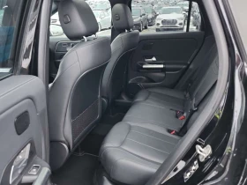 Mercedes-Benz GLA 250 CARFAX /Кожа/Нави/Подгрев/Панорама, снимка 9