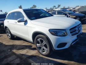  Mercedes-Benz GLC 30...