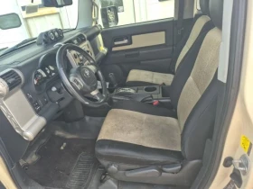 Обява за продажба на Toyota Fj cruiser ~26 700 лв. - изображение 4