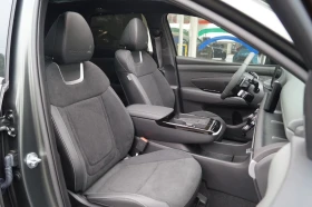 Hyundai Tucson 1.6 T-GDi DCT Special Edition 20 Jahre PANO/ NEW 6 - 77999 лв. - 21989358 13