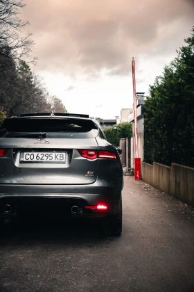 Jaguar F-PACE Jaguar F-Pace S 82300KM/ACC/Alcantara/ponorama/Ful, снимка 4