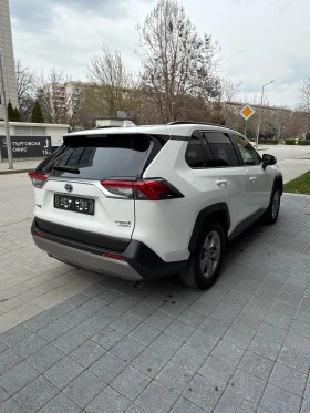 Toyota Rav4 2.5i 4х4 Hybrid 222к.с. СЕРВИЗНА ИСТОРИЯ - 25900 € / 50656.00 лв. - 86474116 5