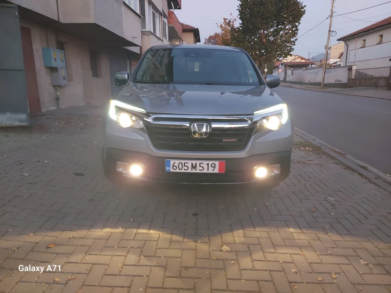 Honda Ridgeline 3.5i , 4x4, снимка 5 - Автомобили и джипове - 47402608