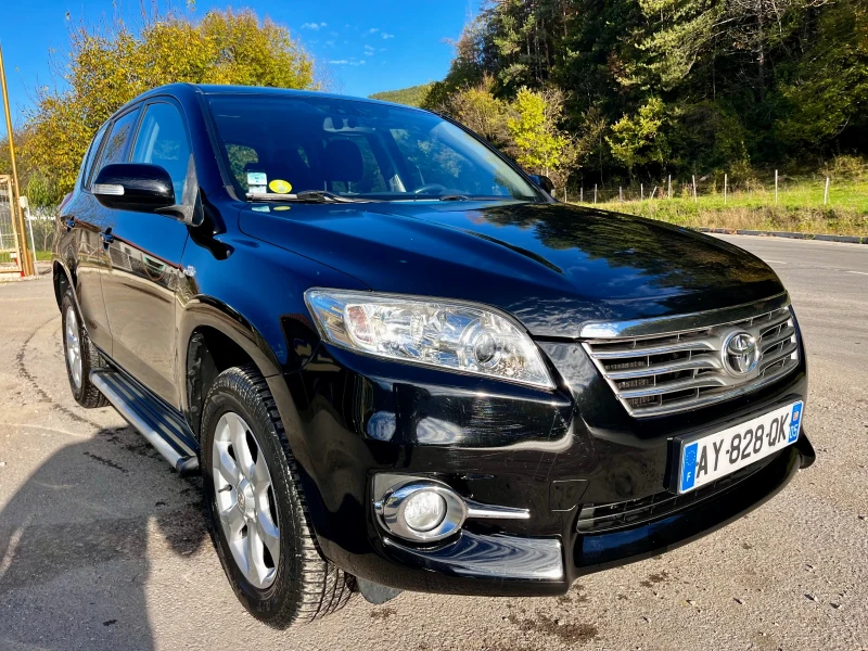 Toyota Rav4 2.2 D-CAT automat , снимка 3 - Автомобили и джипове - 47589576