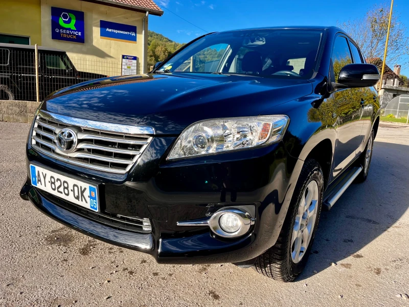 Toyota Rav4 2.2 D-CAT automat , снимка 1 - Автомобили и джипове - 47589576